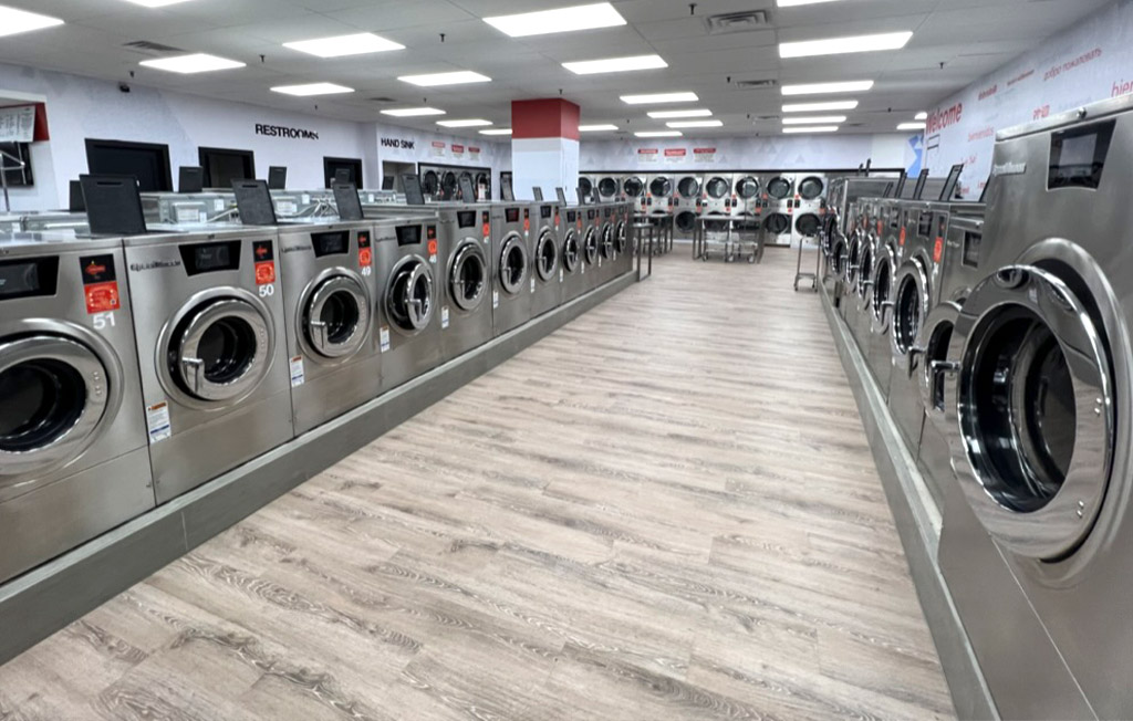 fold laundry service, laundry room, laundromat, laundry of the future
